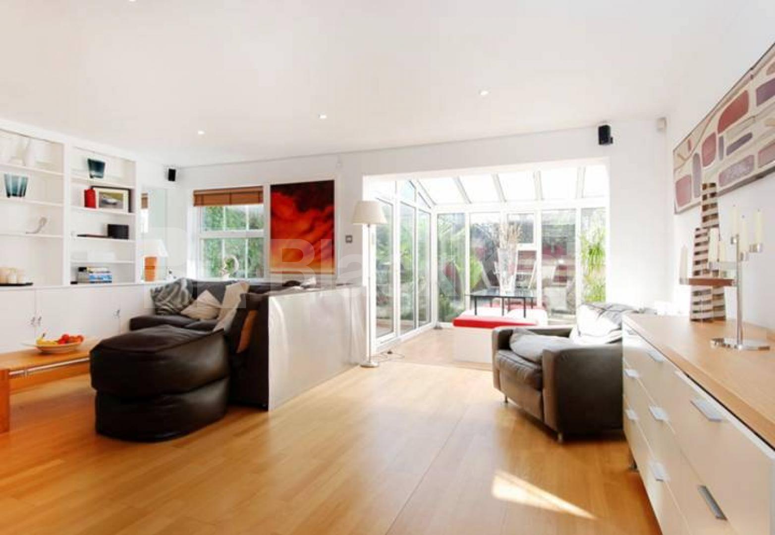 			NEW INSTRUCTION, 3 Bedroom, 1 bath, 1 reception Mews House			 St Andrews Mews , Balham